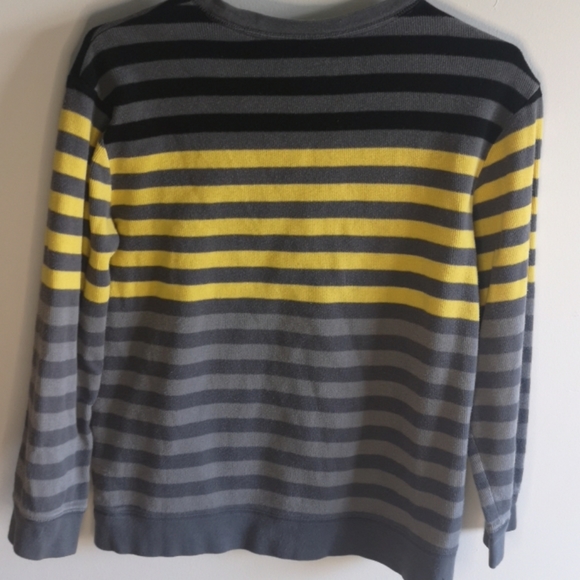 Old Navy Sweater - Picture 2 of 2